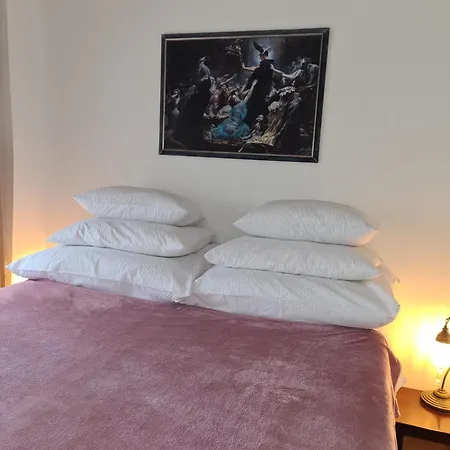 Apartament Center With Parking *